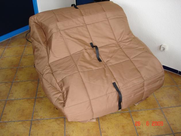 verpacktes Möbelstück für Umzug